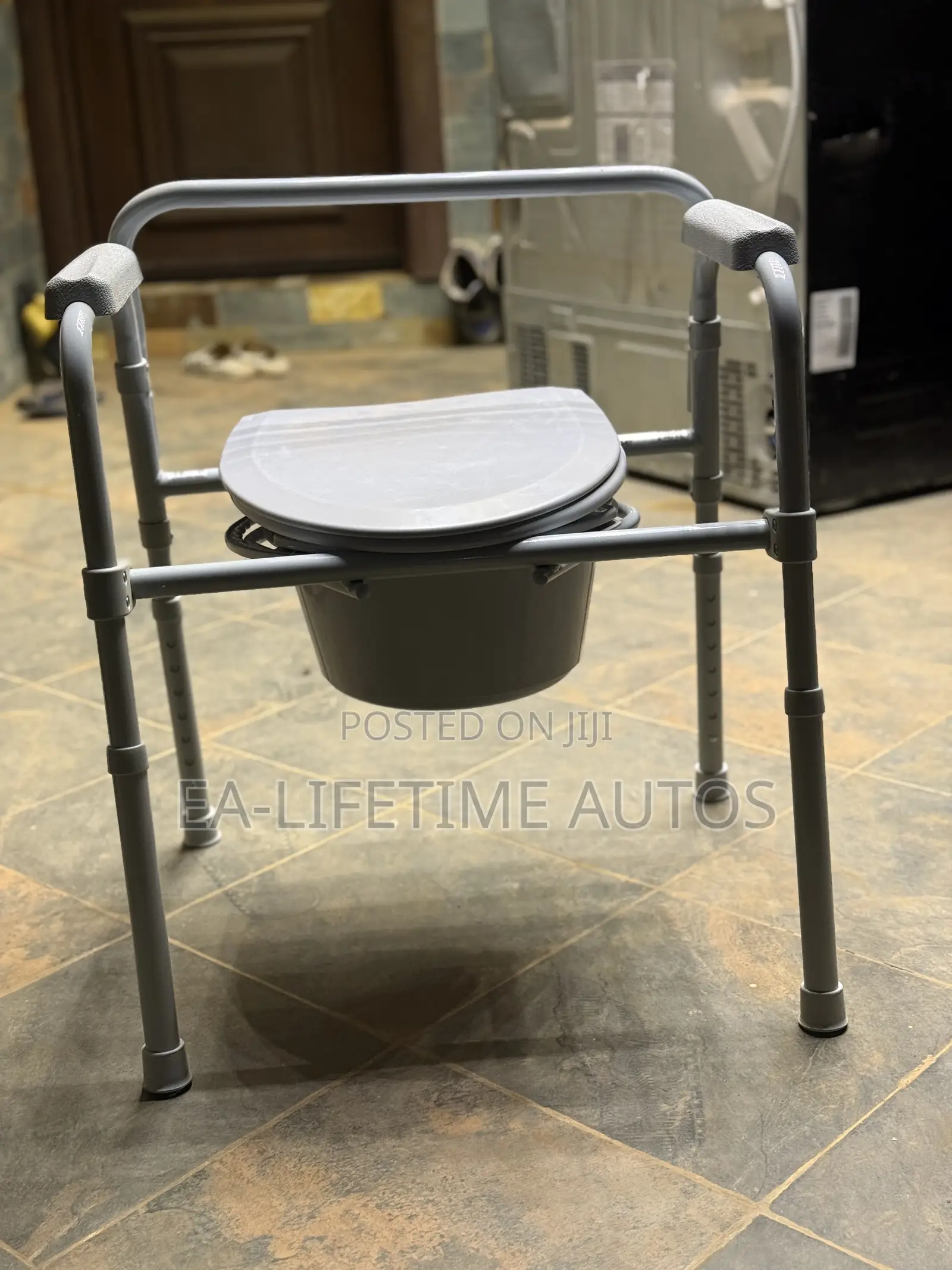 Commode Seat ( Commode Chair) Fresh in Box