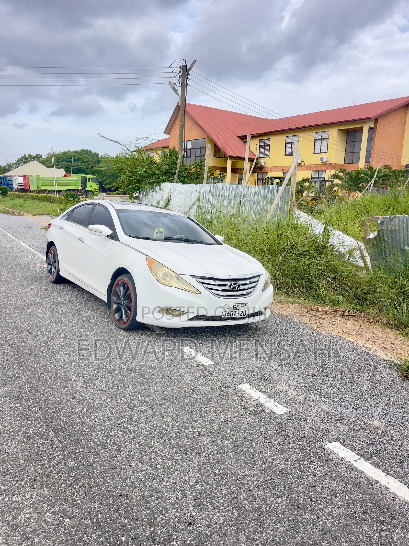 Hyundai Sonata Limited 2.0T Sedan (2.0L 4cyl 6A) 2013 White