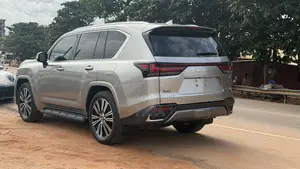 Lexus LX 600 2024 Gray