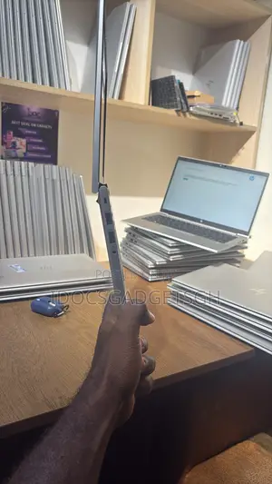 Laptop HP EliteBook 835 G7 16GB AMD Ryzen 5 SSD 256GB