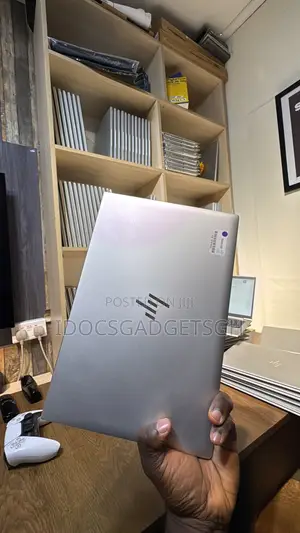 Laptop HP EliteBook 845 G8 16GB AMD Ryzen 5 SSD 256GB