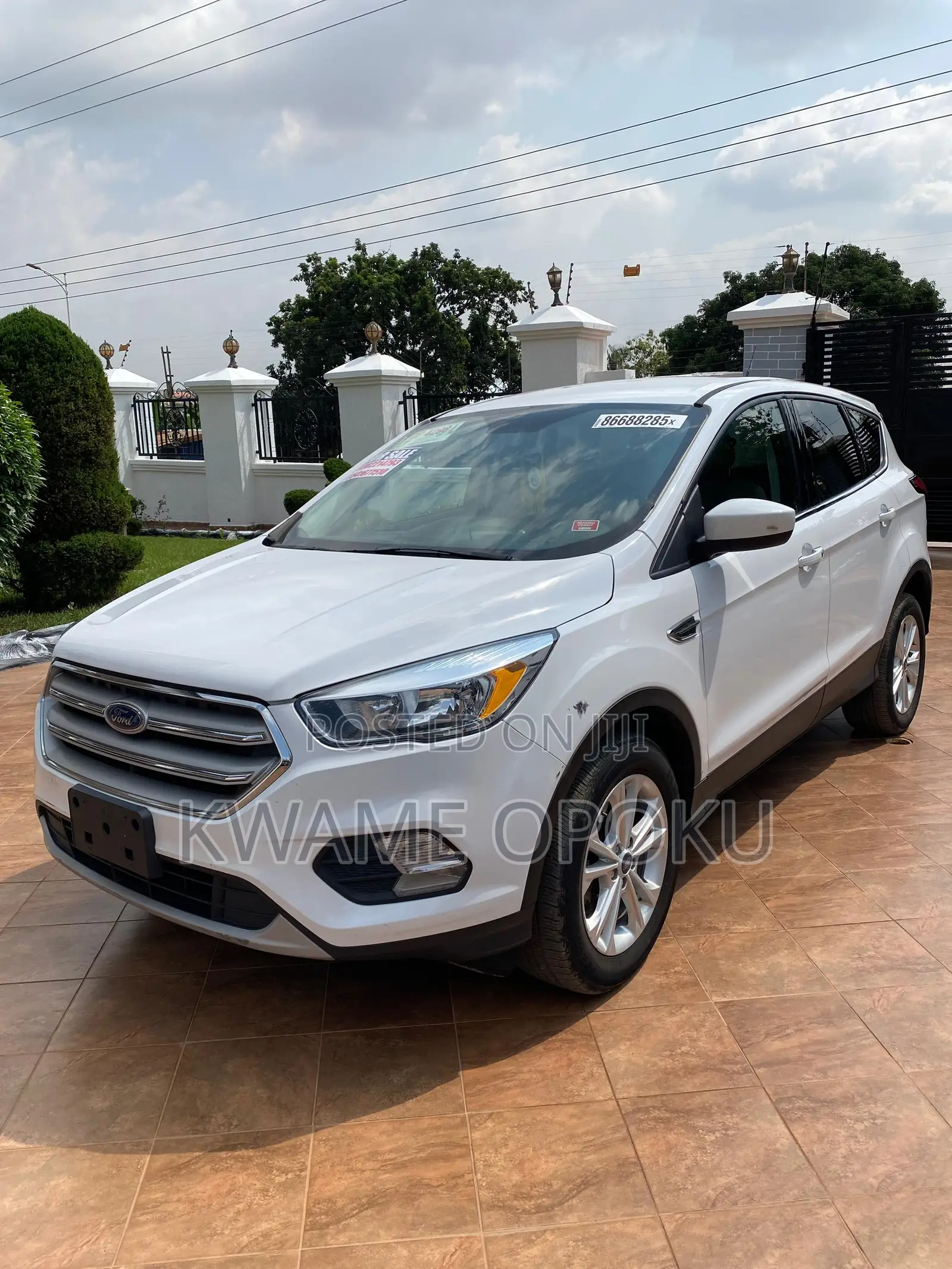 Ford Escape SE 4x4 2019 White
