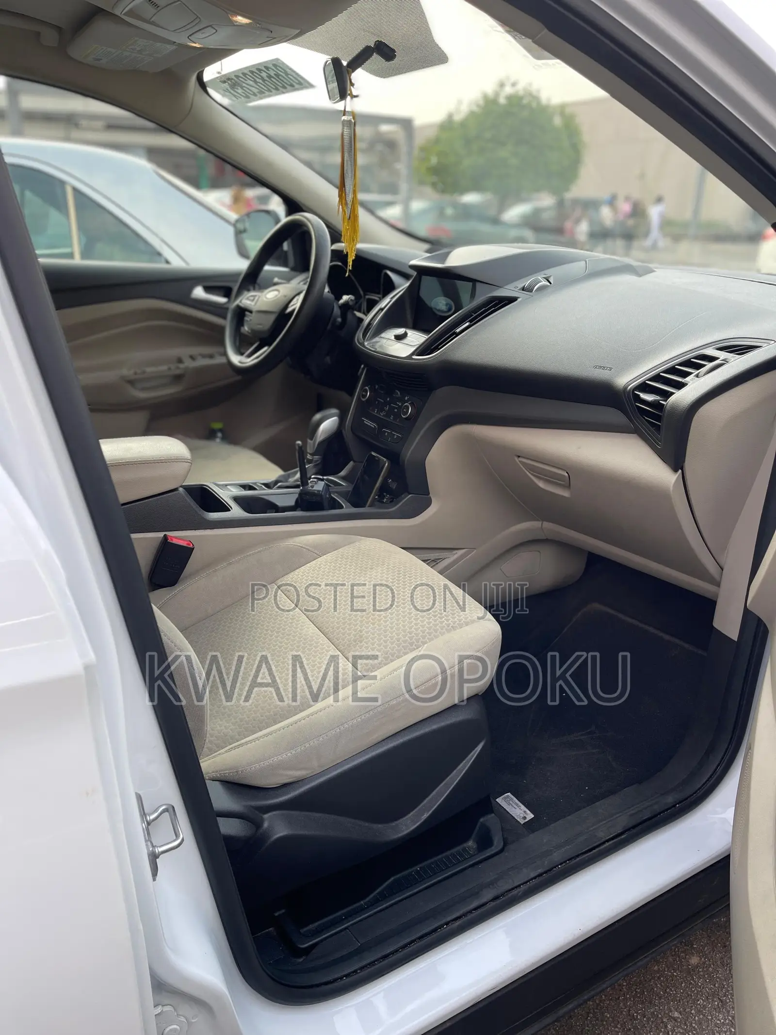 Ford Escape SE 4x4 2019 White
