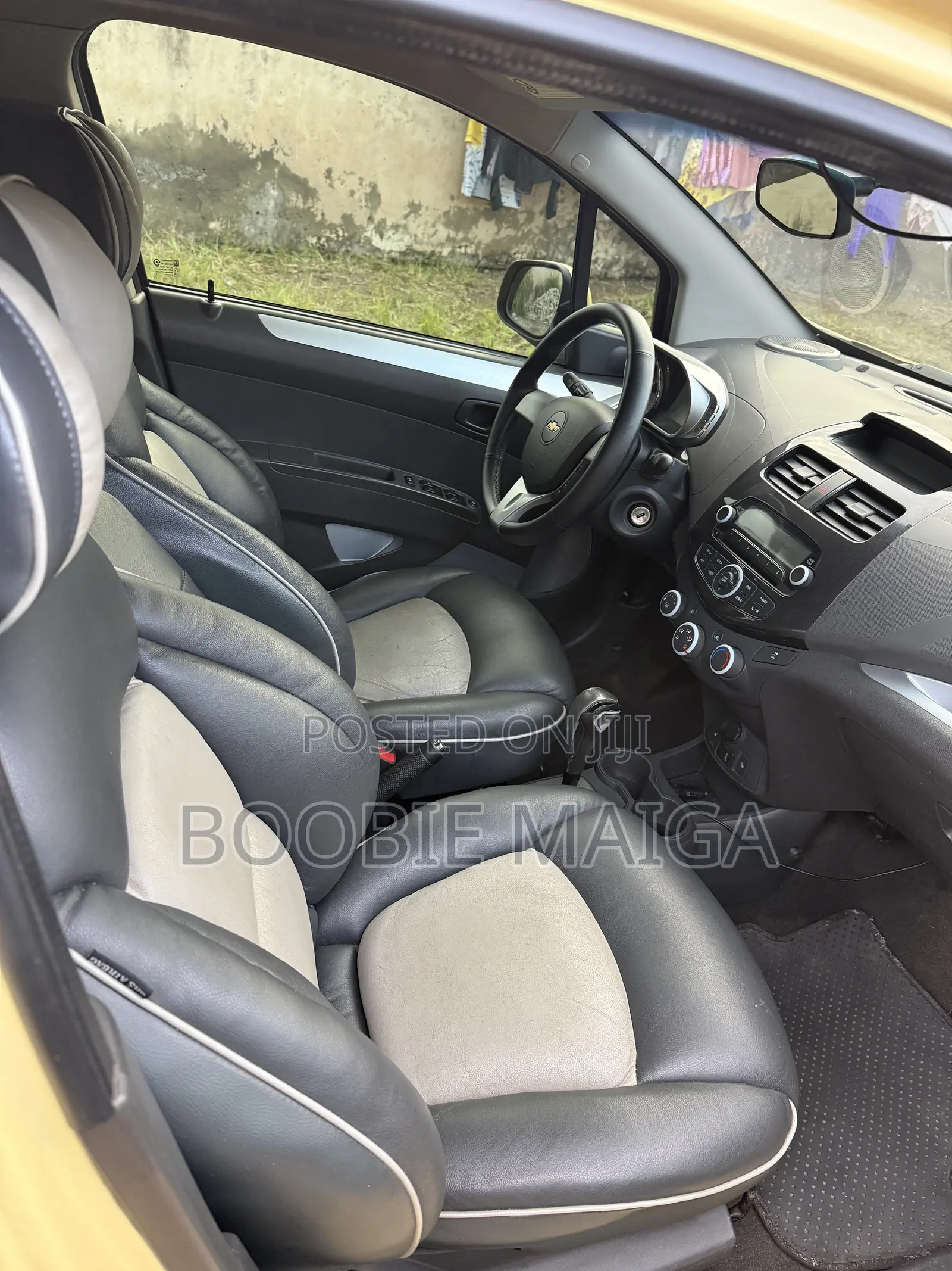 Chevrolet Spark 1LT 4dr Hatchback (1.2L 4cyl CVT) 2014 Yellow