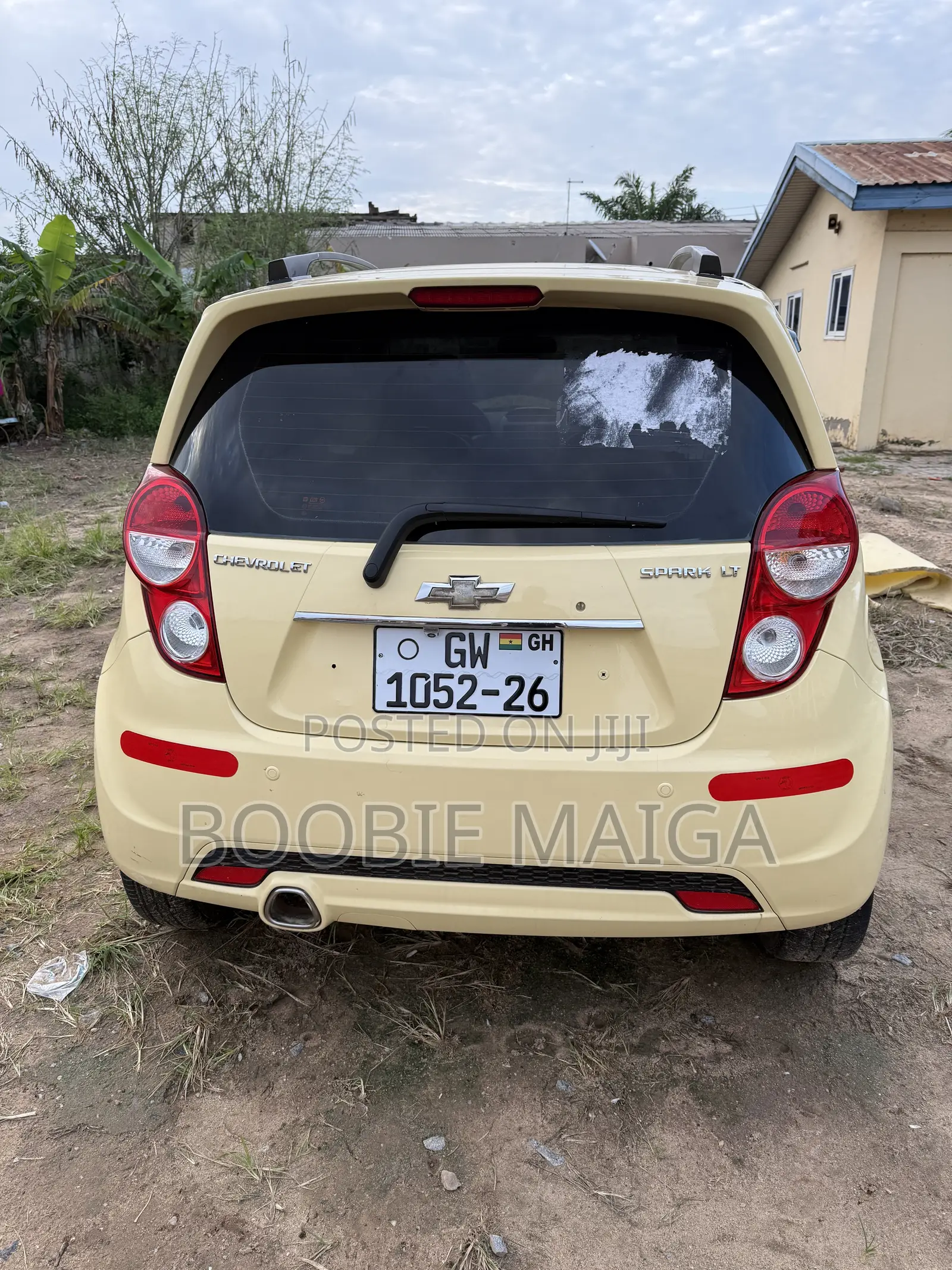 Chevrolet Spark 1LT 4dr Hatchback (1.2L 4cyl CVT) 2014 Yellow