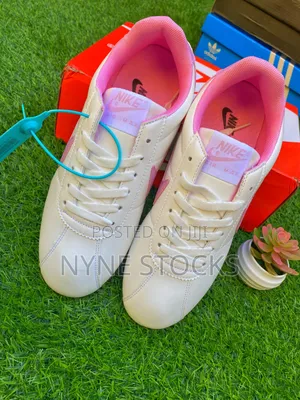 Nike Cortez - Women