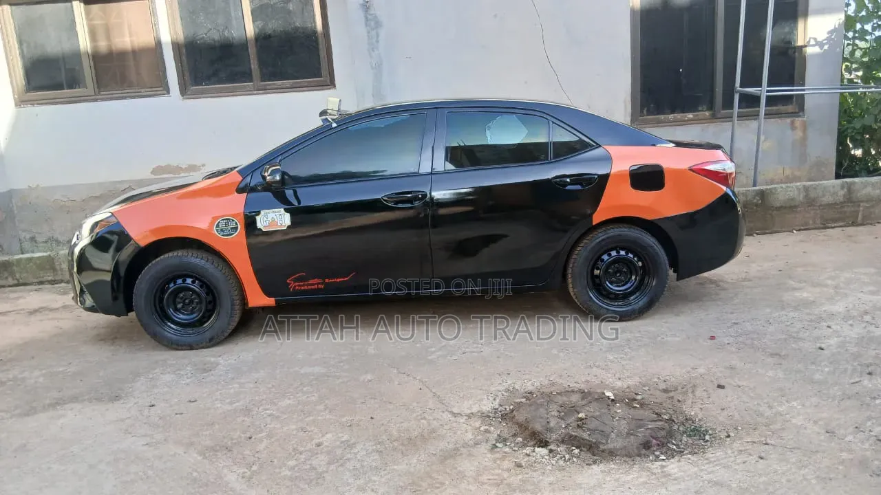 Toyota Corolla 2014 Black