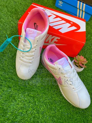 Nike Cortez - Women