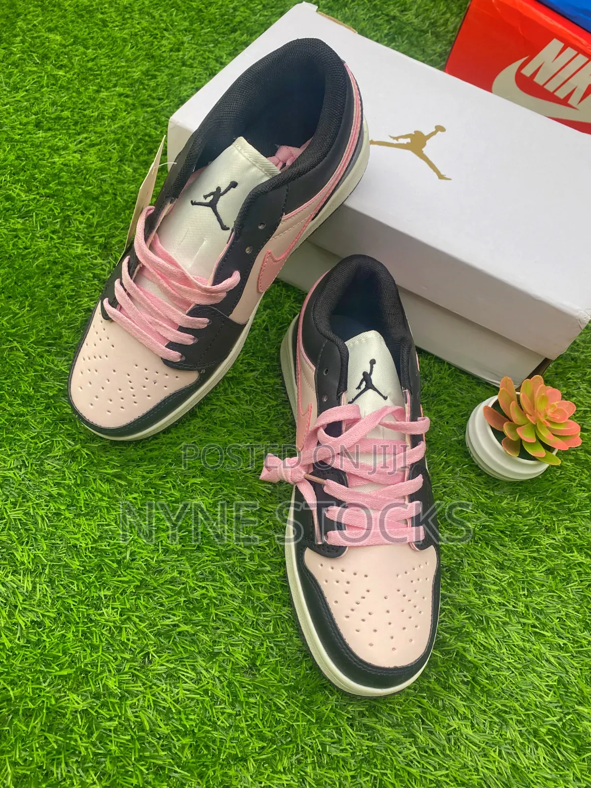Nike Air Jordan – Women
