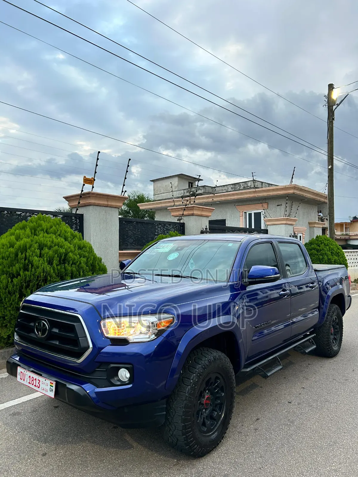 Toyota Tundra 2023 Blue
