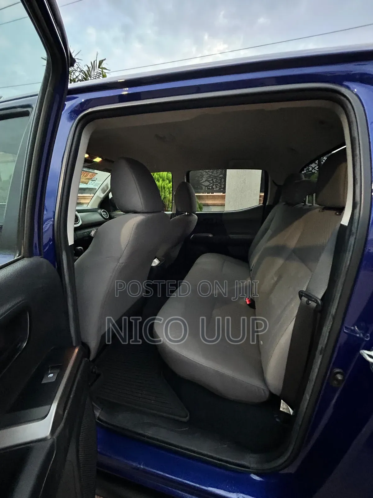 Toyota Tundra 2023 Blue