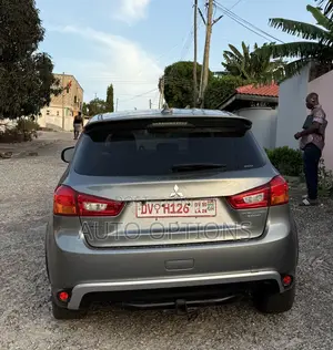 Mitsubishi Outlander Sport ES 2.0 2017 Gray