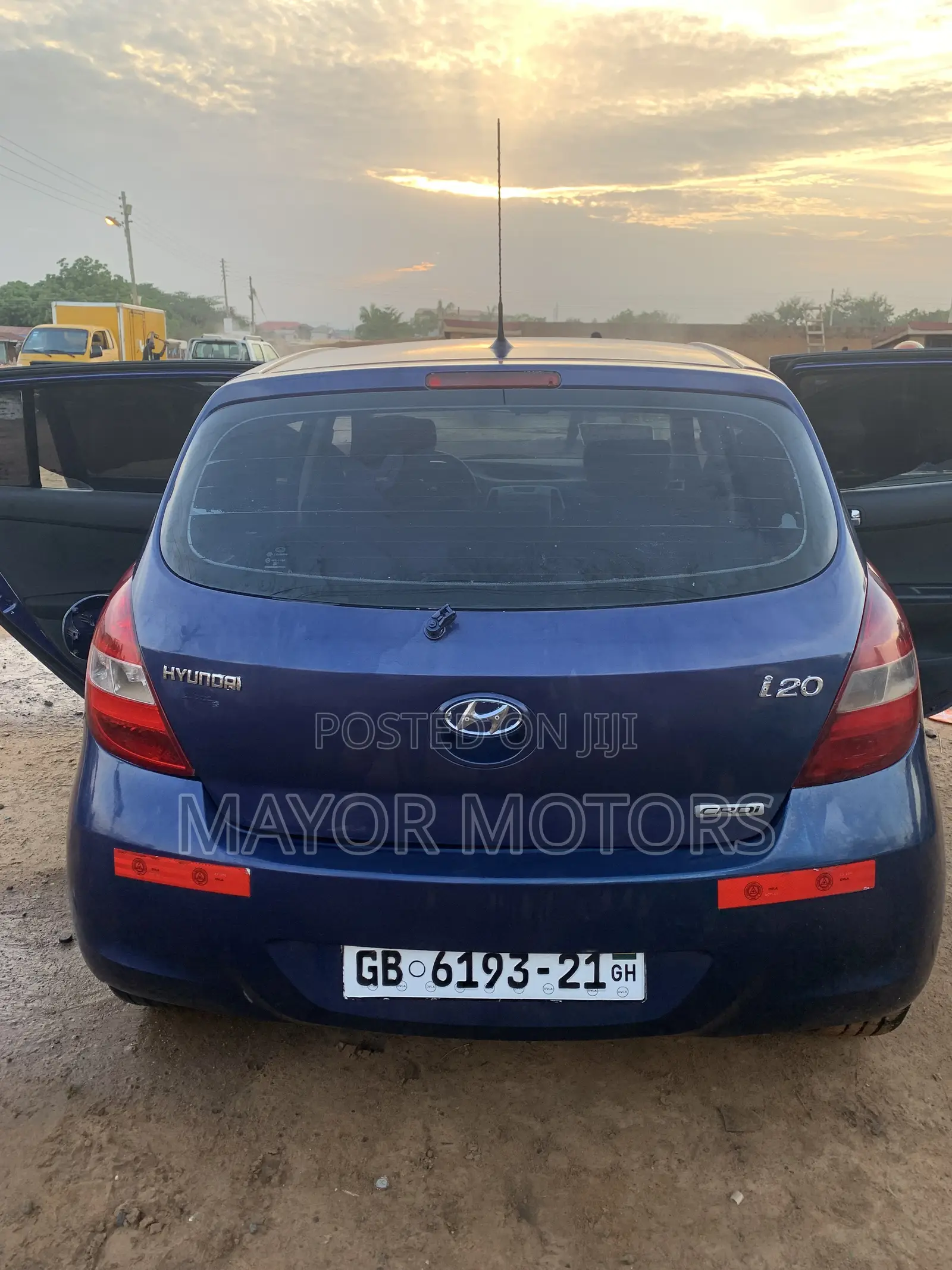 Hyundai i20 1.4 U2 CRDi Diesel (MT) 2012 Blue