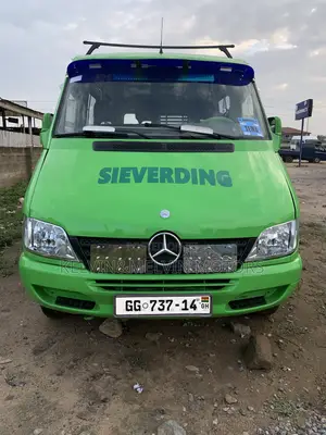 Mercedes-Benz Sprinter 2014 Green