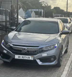 Honda Civic 2018 Silver