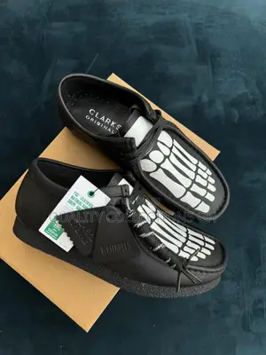 Clarks X Vandy the Pink