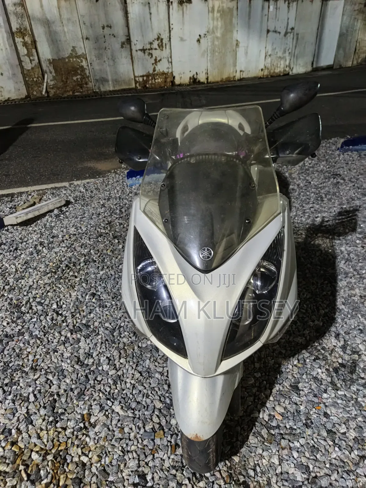 Yamaha Majesty 2014 White