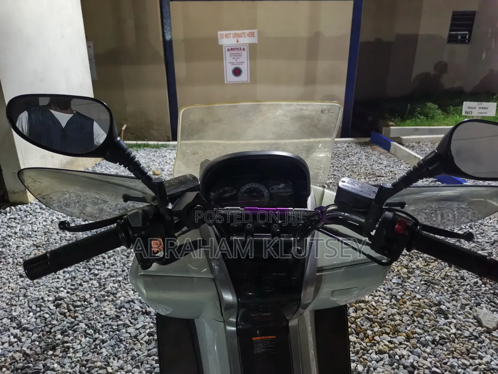 Yamaha Majesty 2014 White