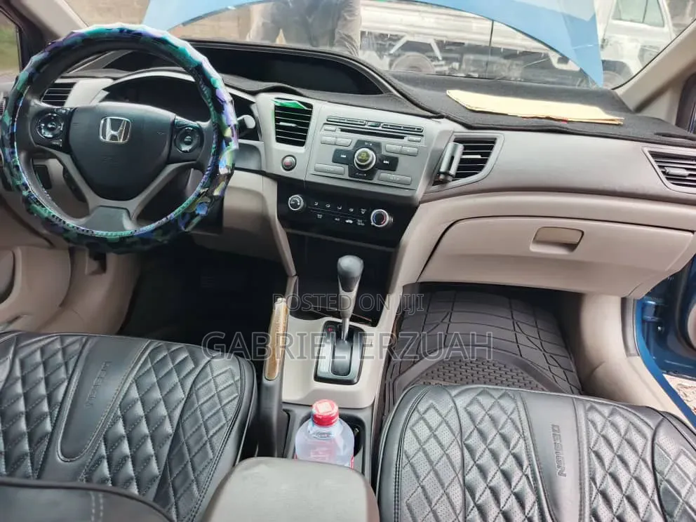 Honda Civic 1.8 3 Door Automatic 2012 Blue