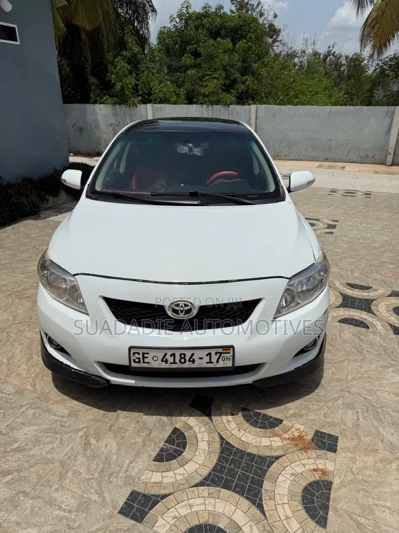 Toyota Corolla 2009 White