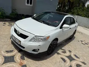 Toyota Corolla 2009 White