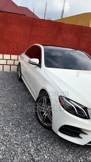 Mercedes-Benz E300 2018 White