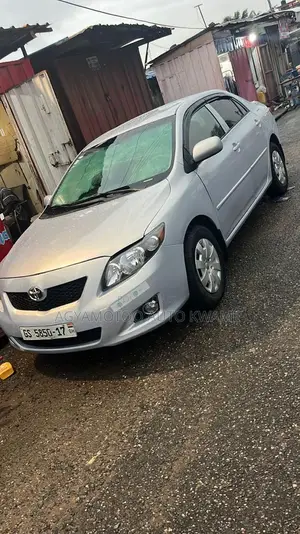 Toyota Corolla L 4dr Sedan (1.8L 4cyl 5M) 2012 Silver