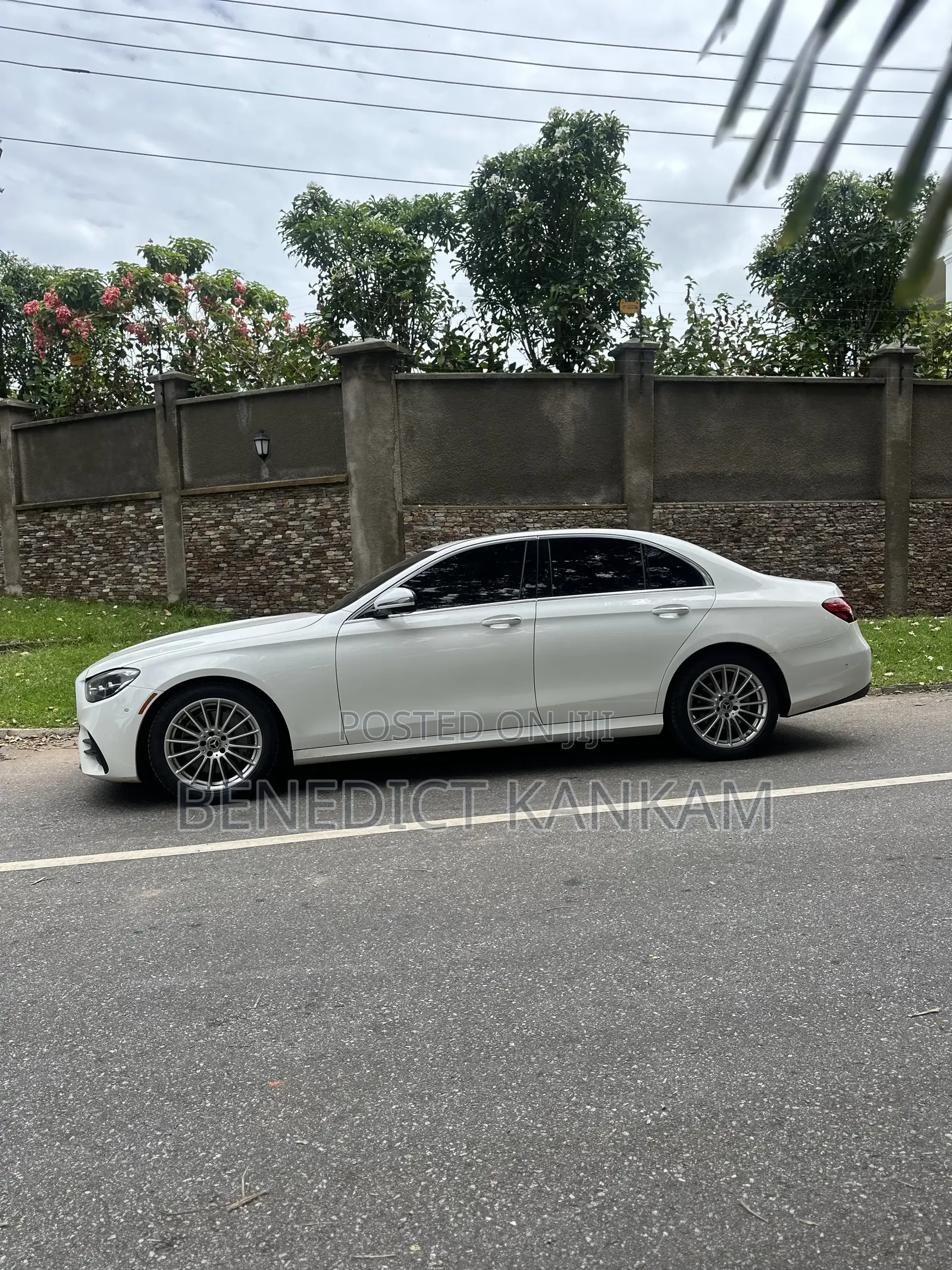 Mercedes-Benz E350 2021 White