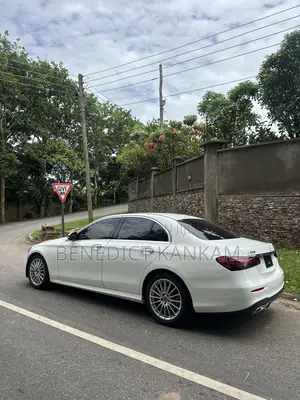 Mercedes-Benz E350 2021 White