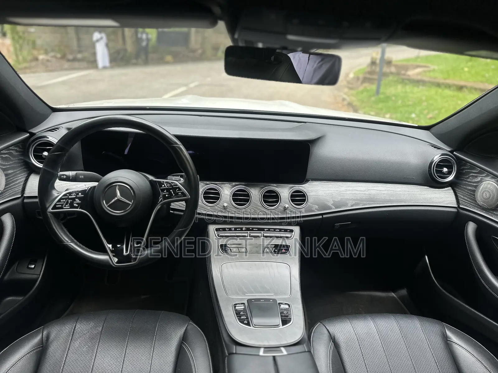 Mercedes-Benz E350 2021 White