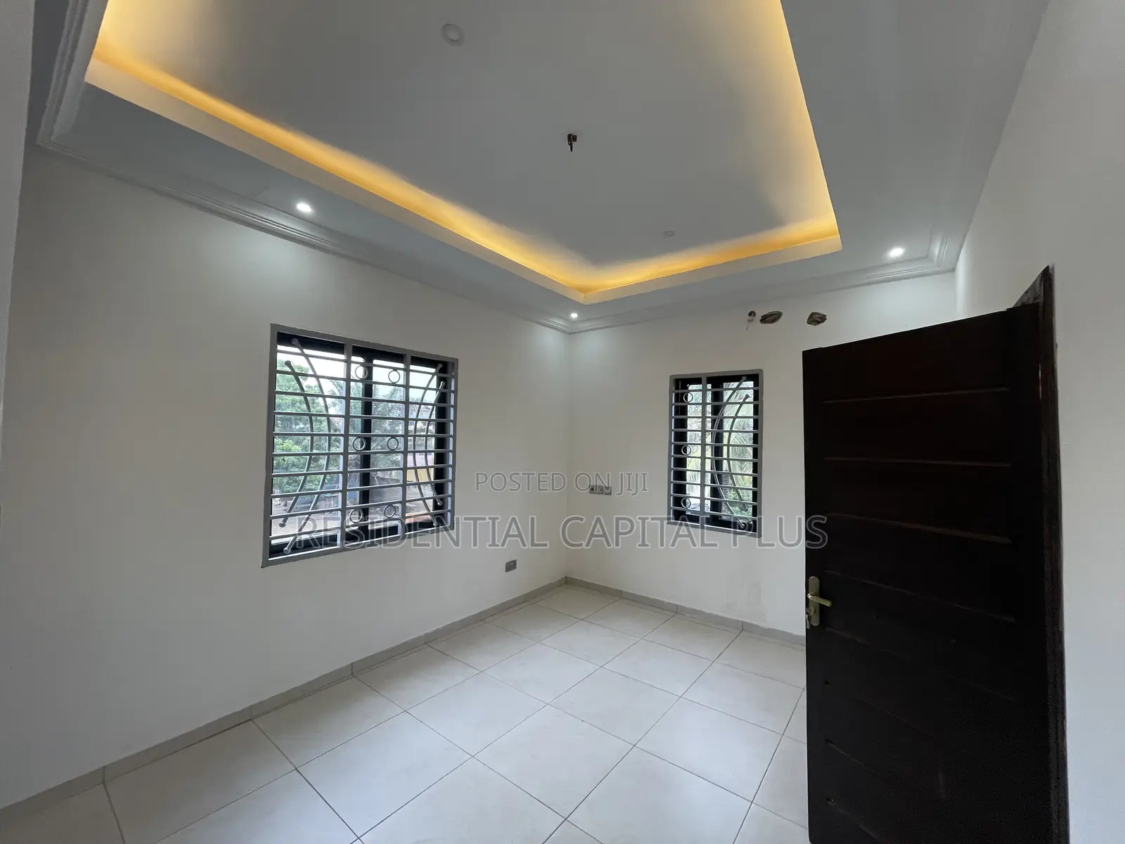 4bdrm Duplex in Spintex for sale