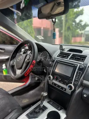 Toyota Camry 2014 Red