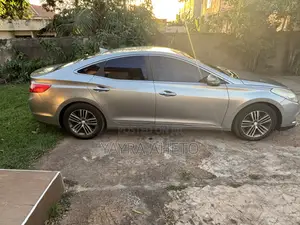 Hyundai Grandeur 2016 Silver