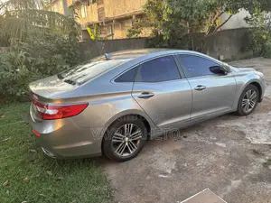Hyundai Grandeur 2016 Silver
