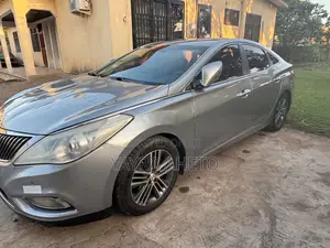Hyundai Grandeur 2016 Silver