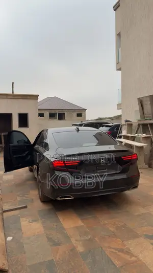 Honda Accord EX-L 2.0T 2018 Black