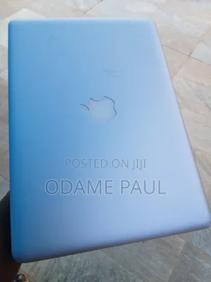Laptop Apple MacBook Pro 4GB Intel Core i5 SSHD+SSD 500GB