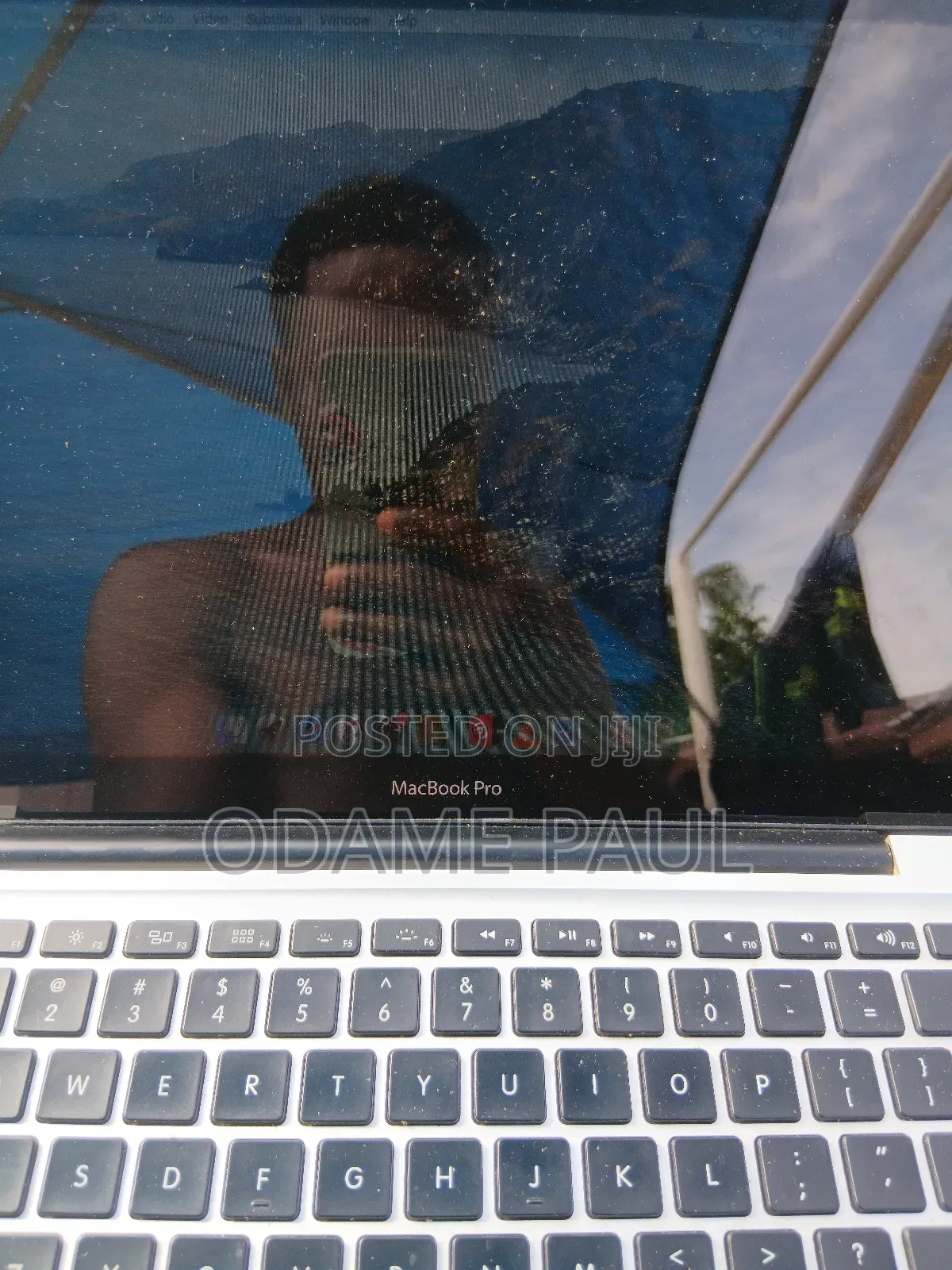 Laptop Apple MacBook Pro 4GB Intel Core i5 SSHD+SSD 500GB
