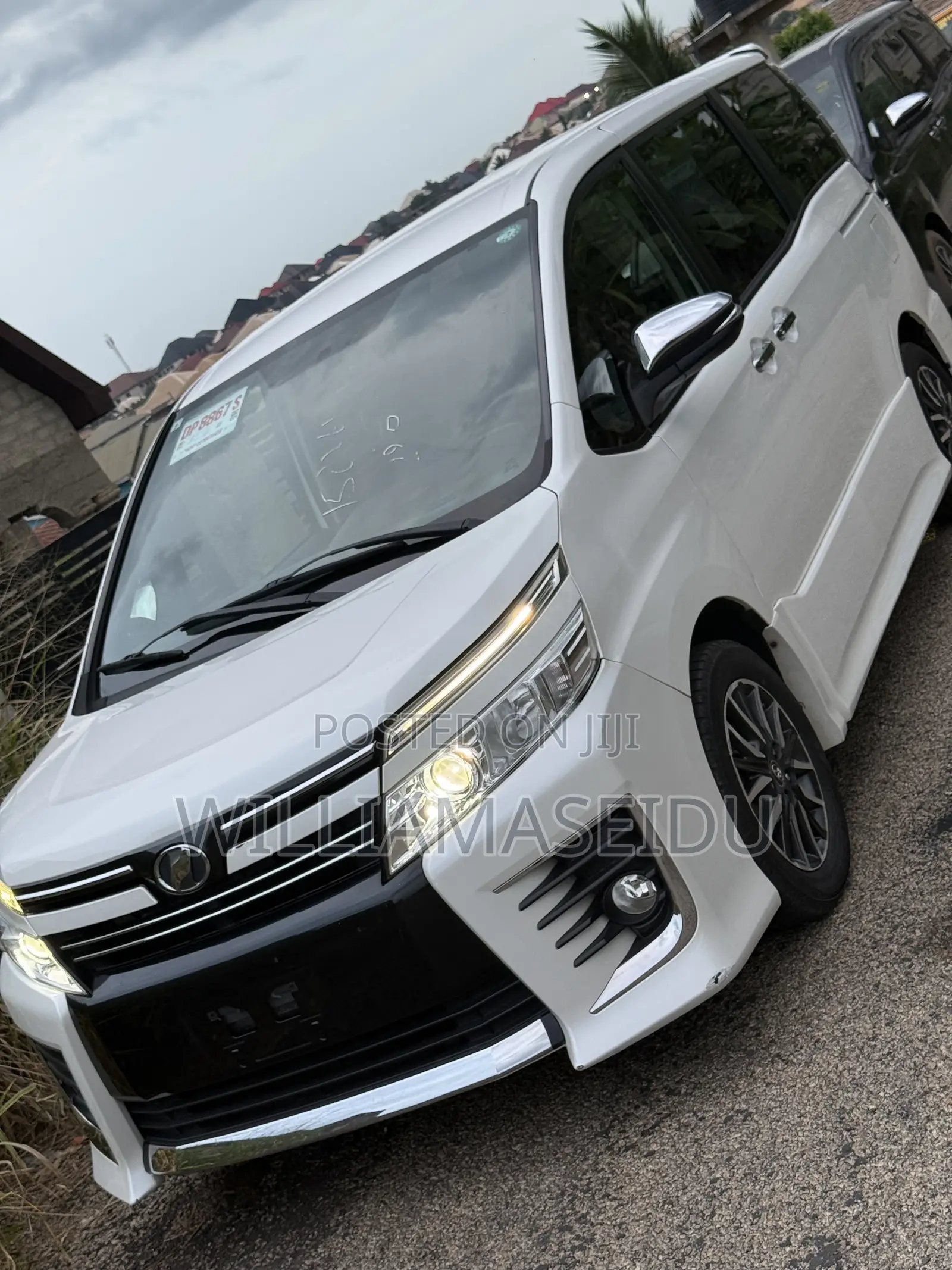 Toyota Voxy 2015 White