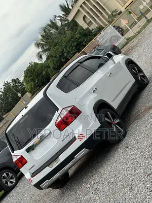 Chevrolet Orlando 2015 White