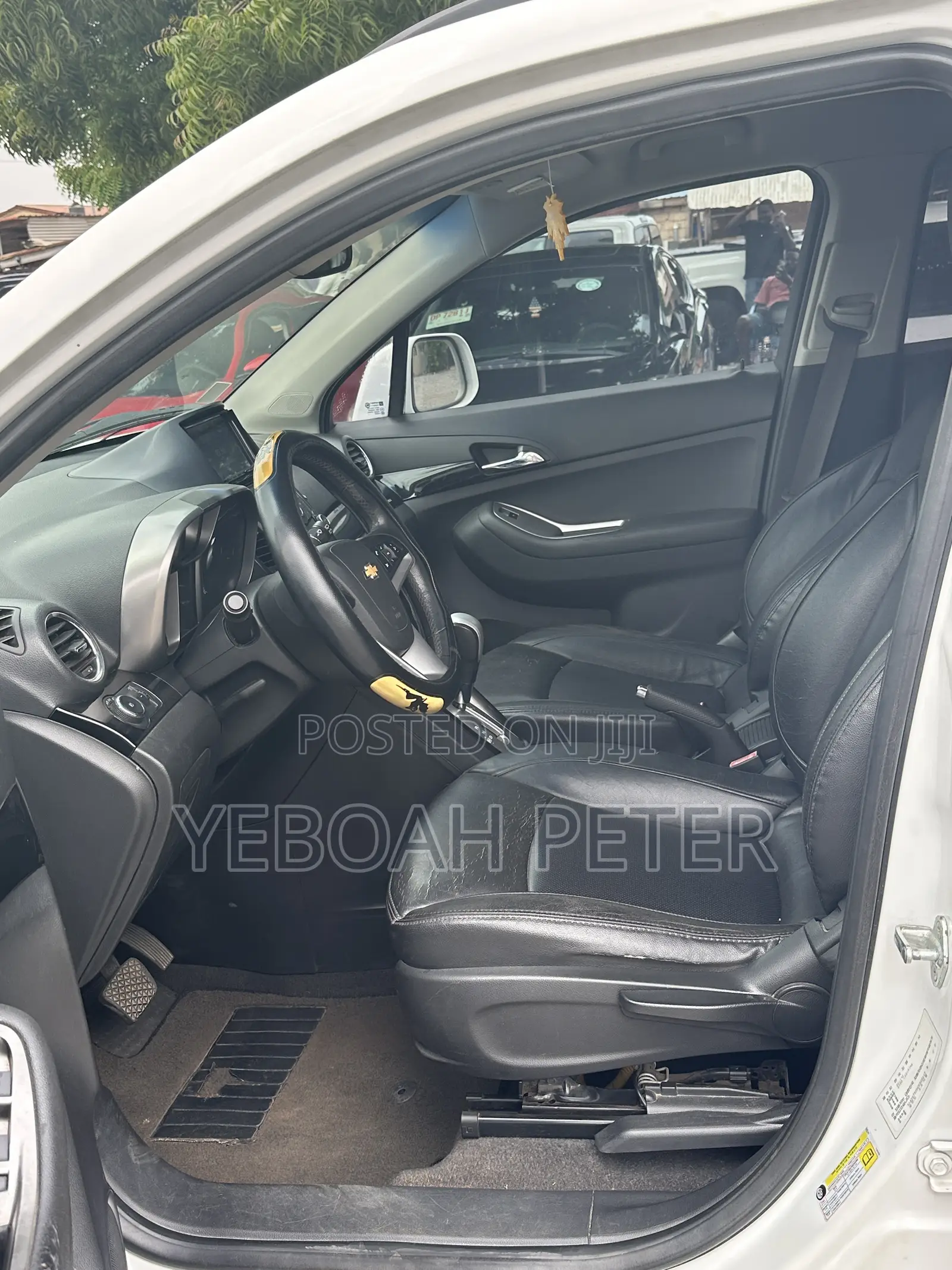 Chevrolet Orlando 2015 White