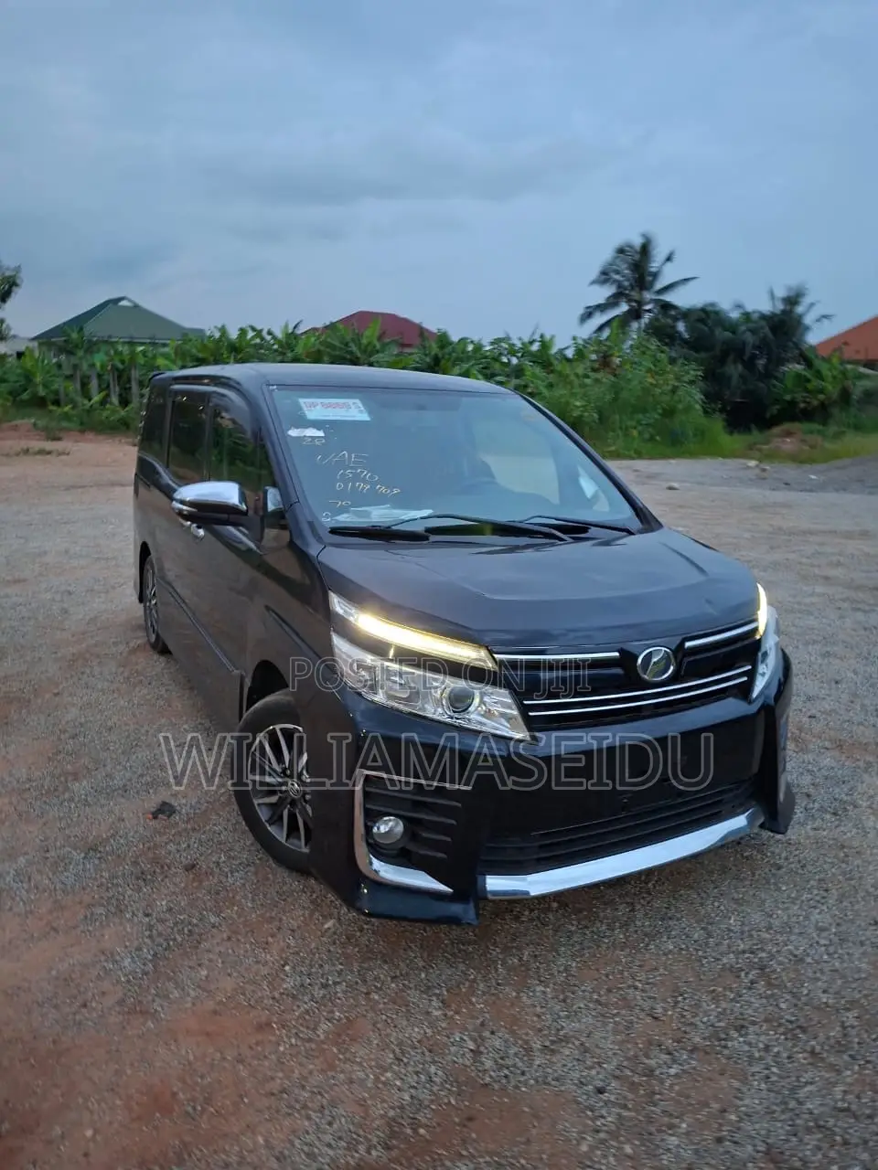 Toyota Voxy 2015 Teal