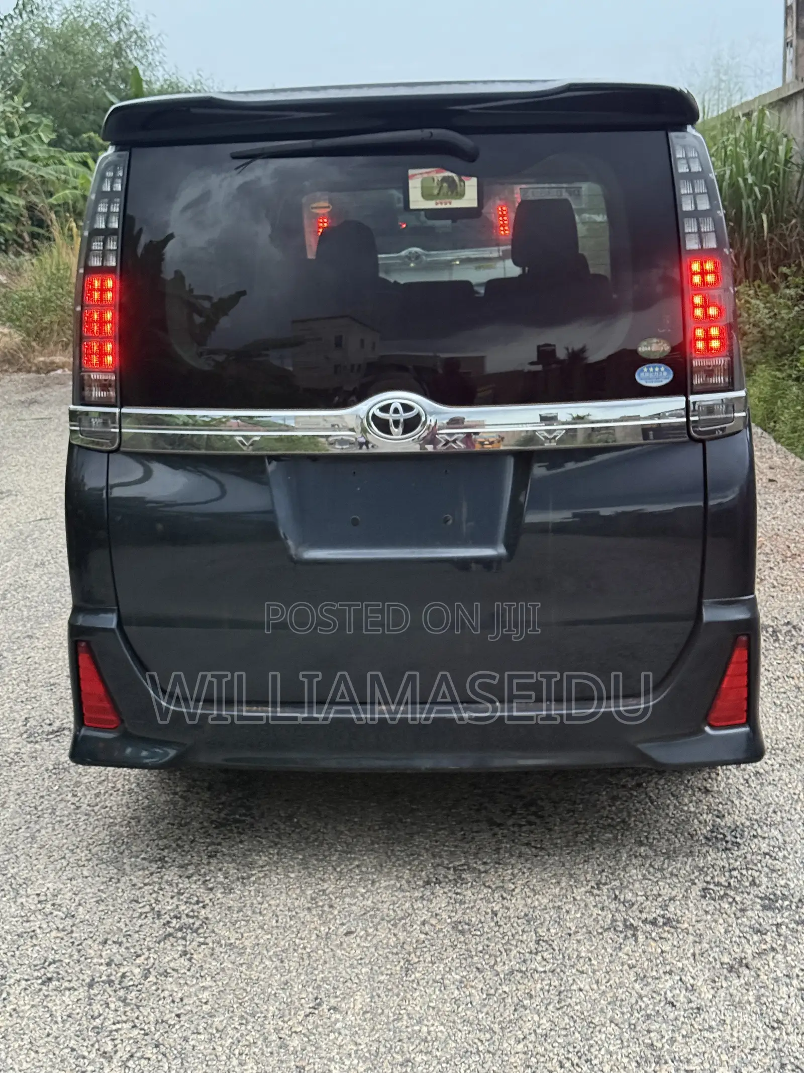Toyota Voxy 2015 Teal