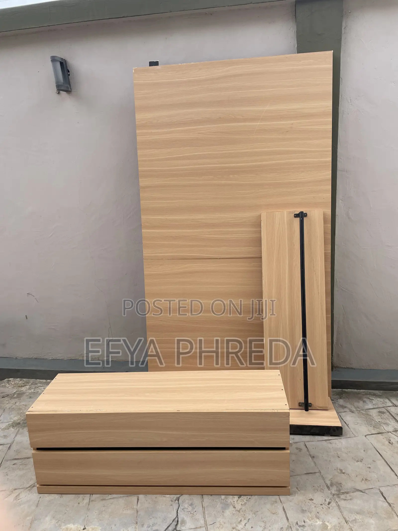 Mini Wardrobe