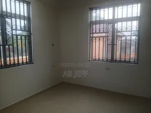 3bdrm Apartment in Patasi, Kumasi Metropolitan for rent