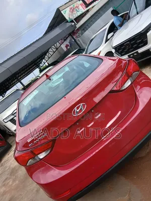 Hyundai Elantra 2014 Red