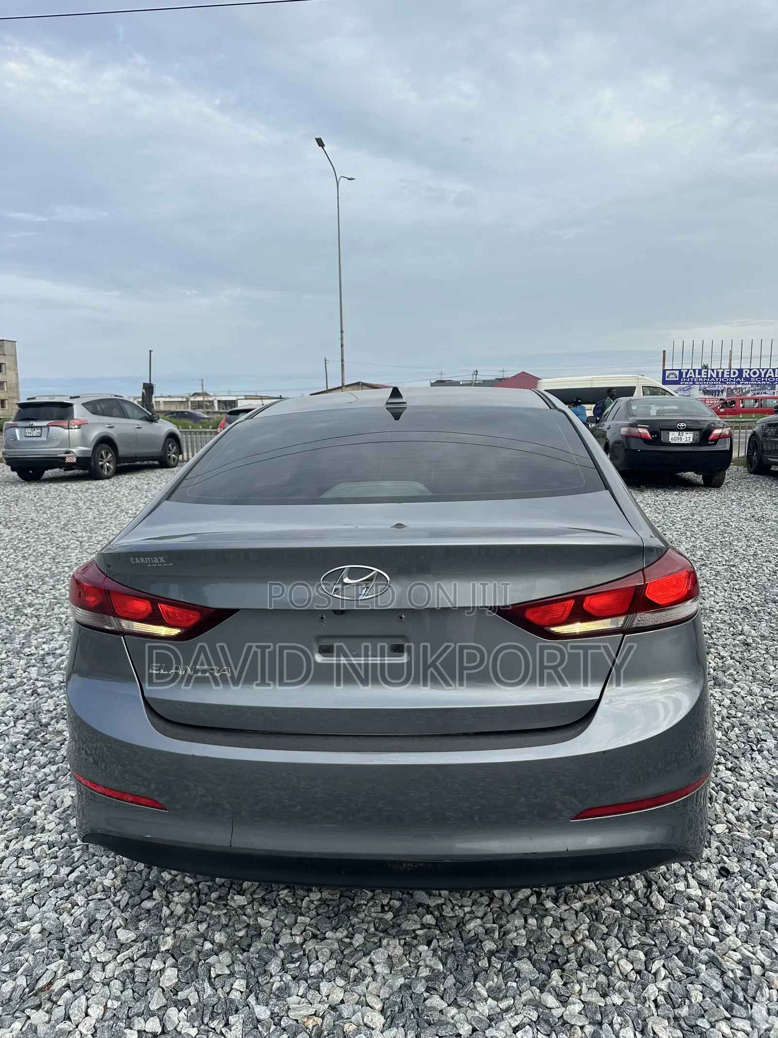 Hyundai Elantra 2017 Gray