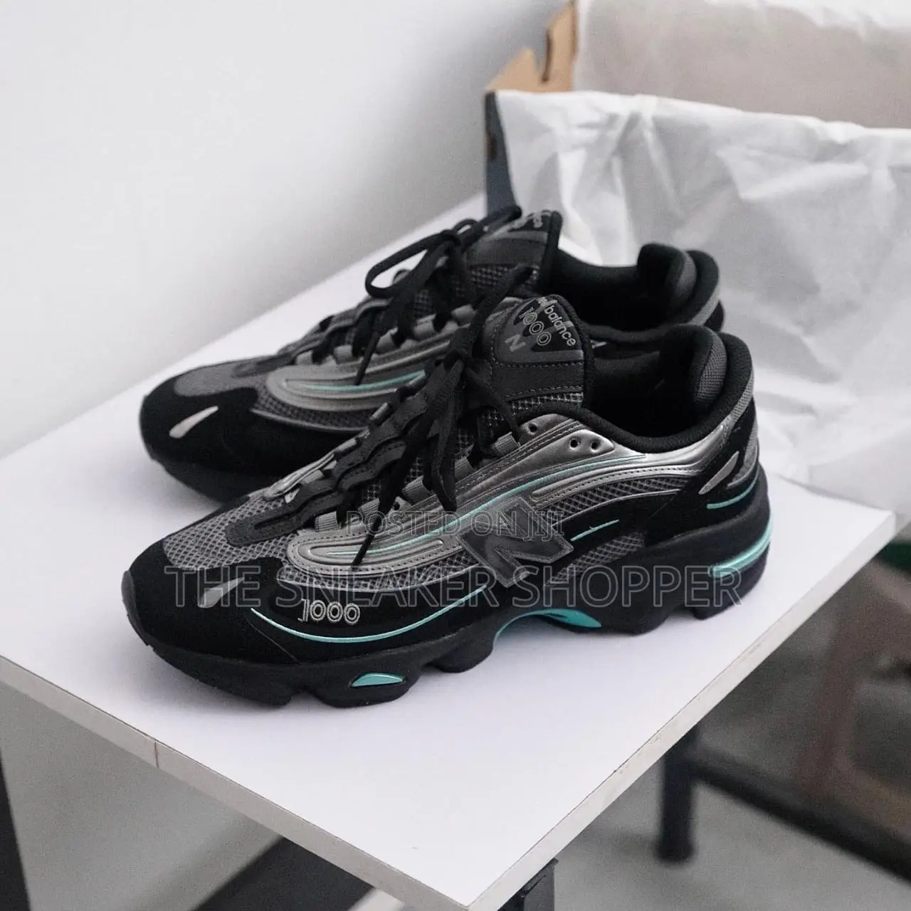 Y2k Newbalance 100 Black and Teal Sneaker