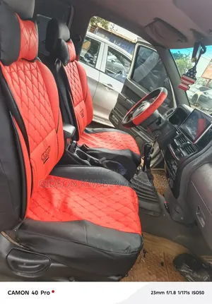 Nissan Hardbody 2011 White