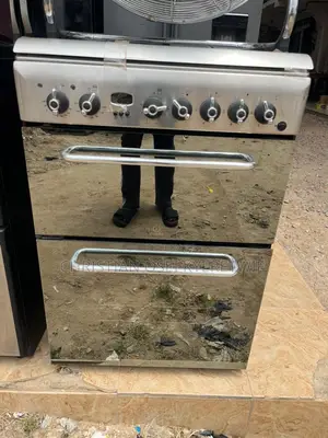 Cooker With Oven